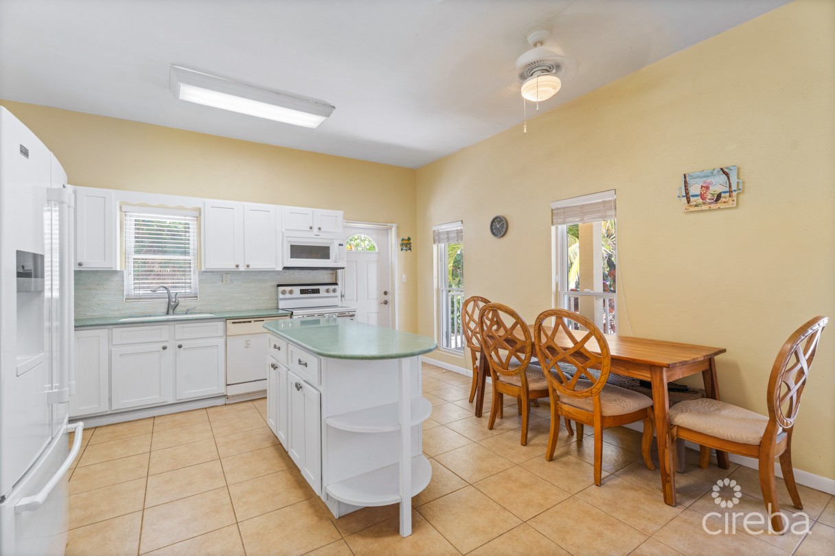 Southside Home And Bluffside Cottage - Image 5