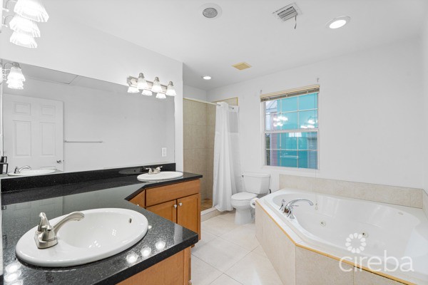 East End Paradise Villas.  3 Bed, 3 Bath + Den With Private Beach - Image 9