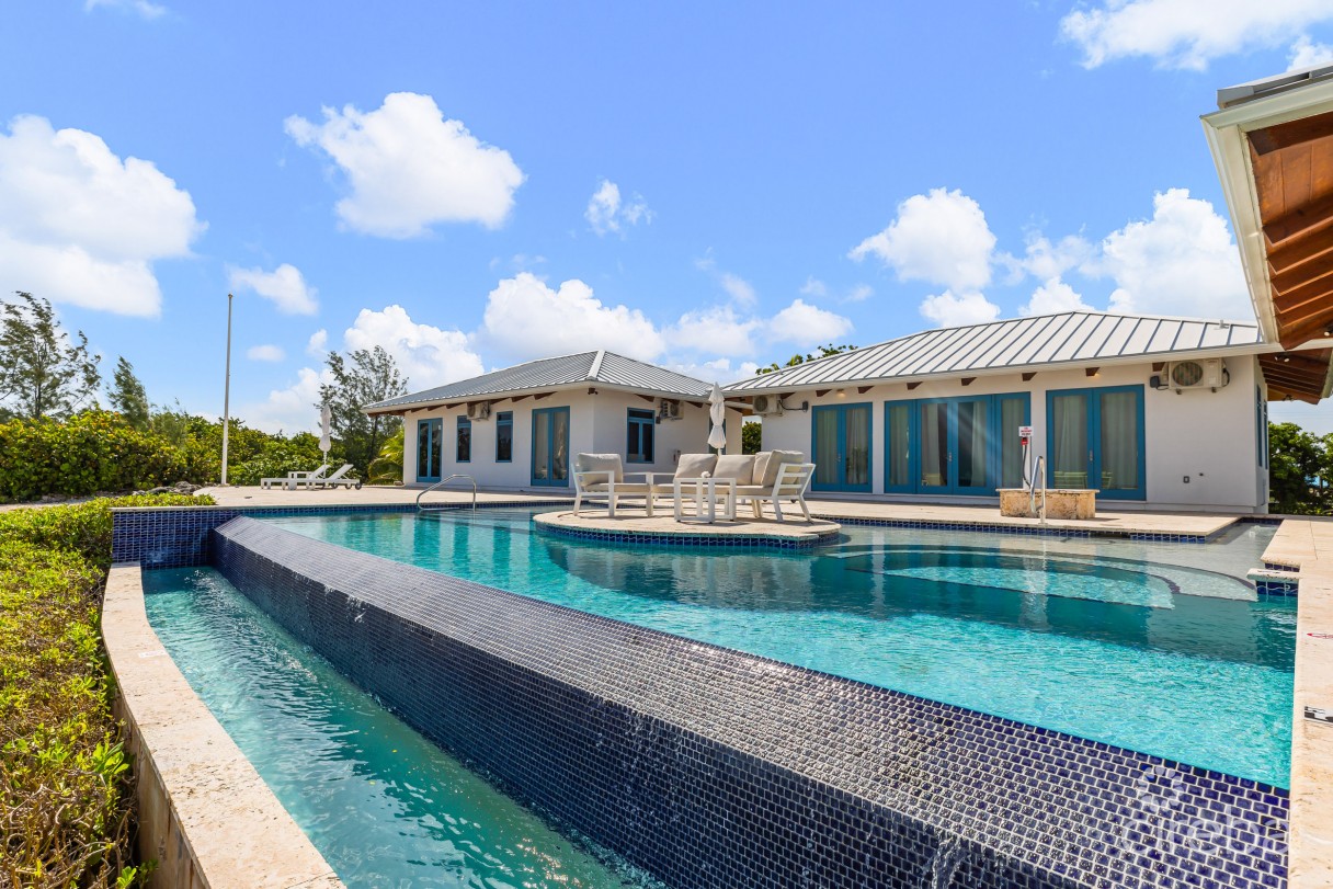 Oceanfront Investment / Development Opportunity - Conch Point Road 2.74 Acres - Image 5