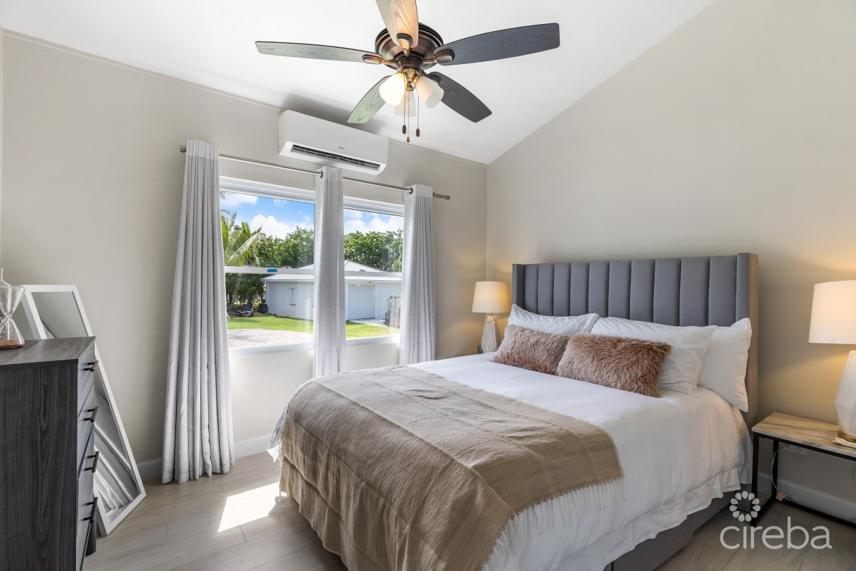 Oceanfront Investment / Development Opportunity - Conch Point Road 2.74 Acres - Image 14