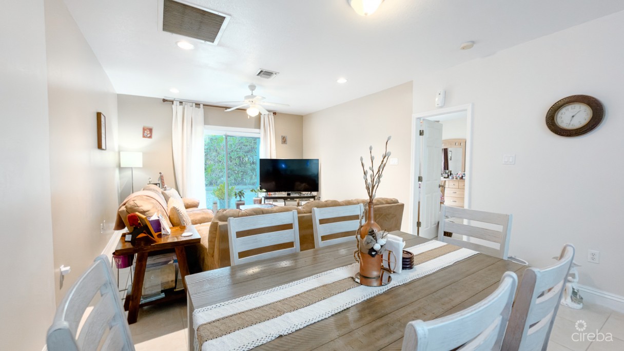 Lake Willow 3 Bed Family Home - Image 4