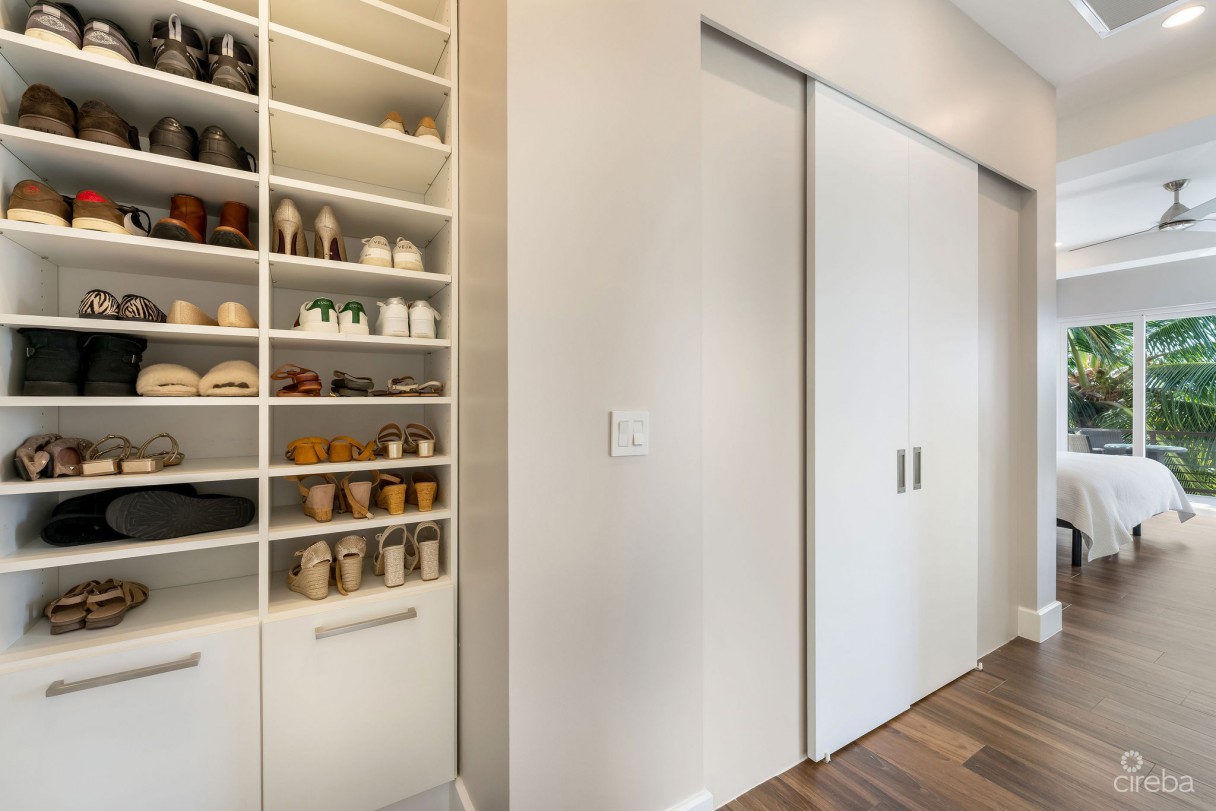 Cypress Pointe North Stand Alone Residence In  Crystal Harbour - Image 15