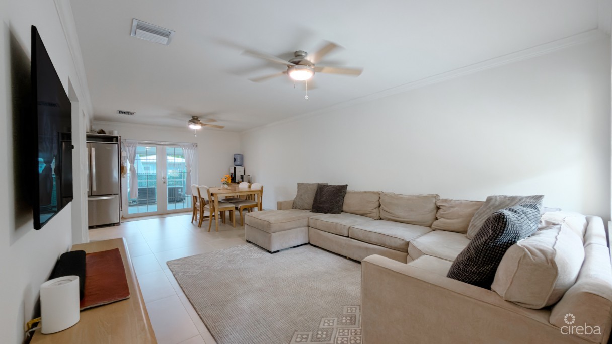 Bel Air Manor 3 Bedroom Townhouse - Image 8