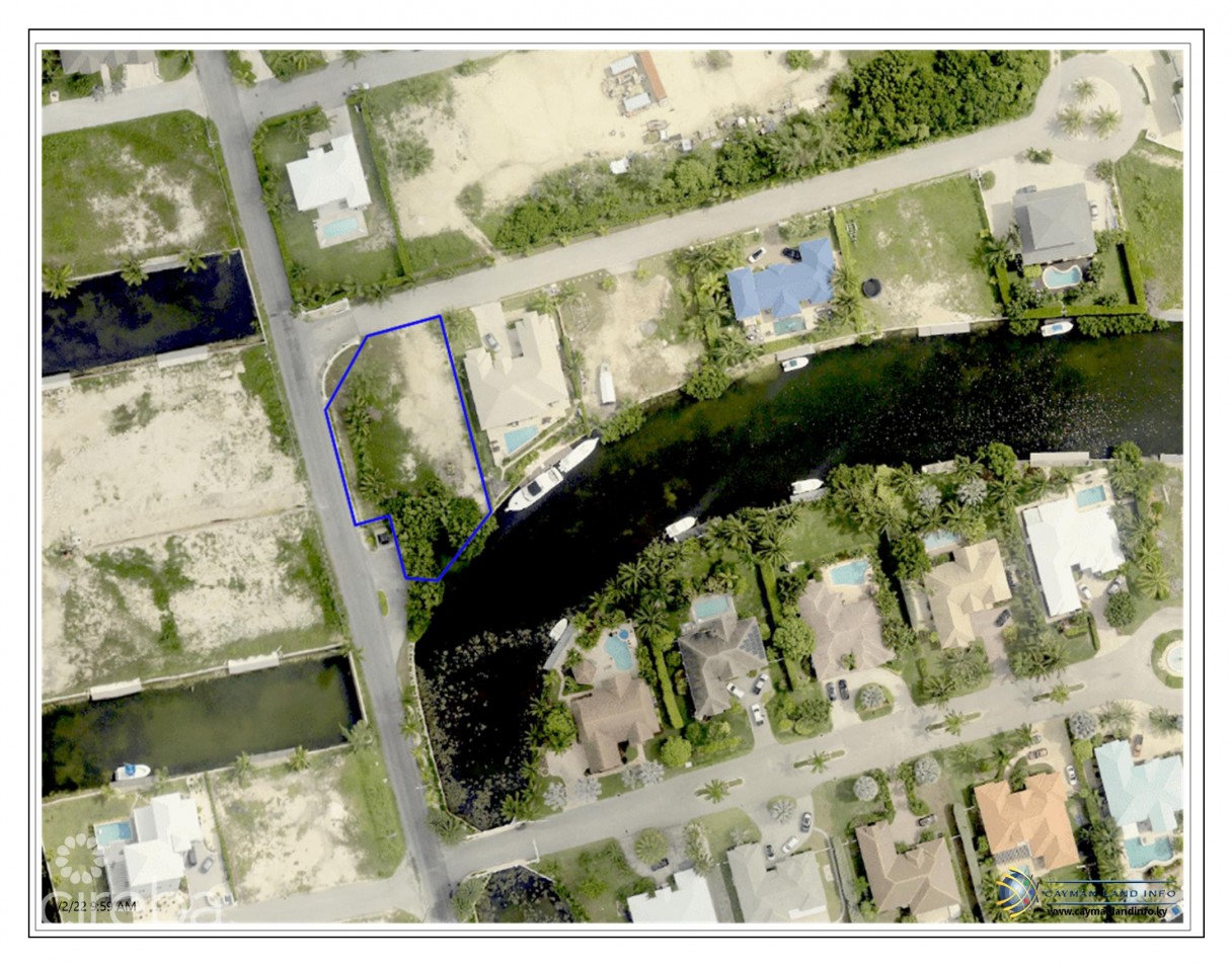 Superb Canal Front Lot On Peaceful Close - Image 5