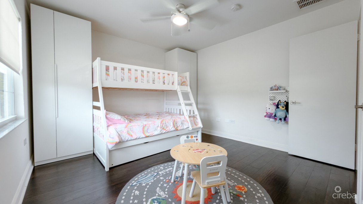 Bel Air Manor 3 Bedroom Townhouse - Image 14