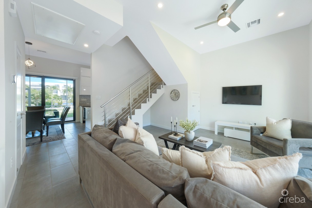 Vela 164 - 3 Bedroom Townhome - Image 3