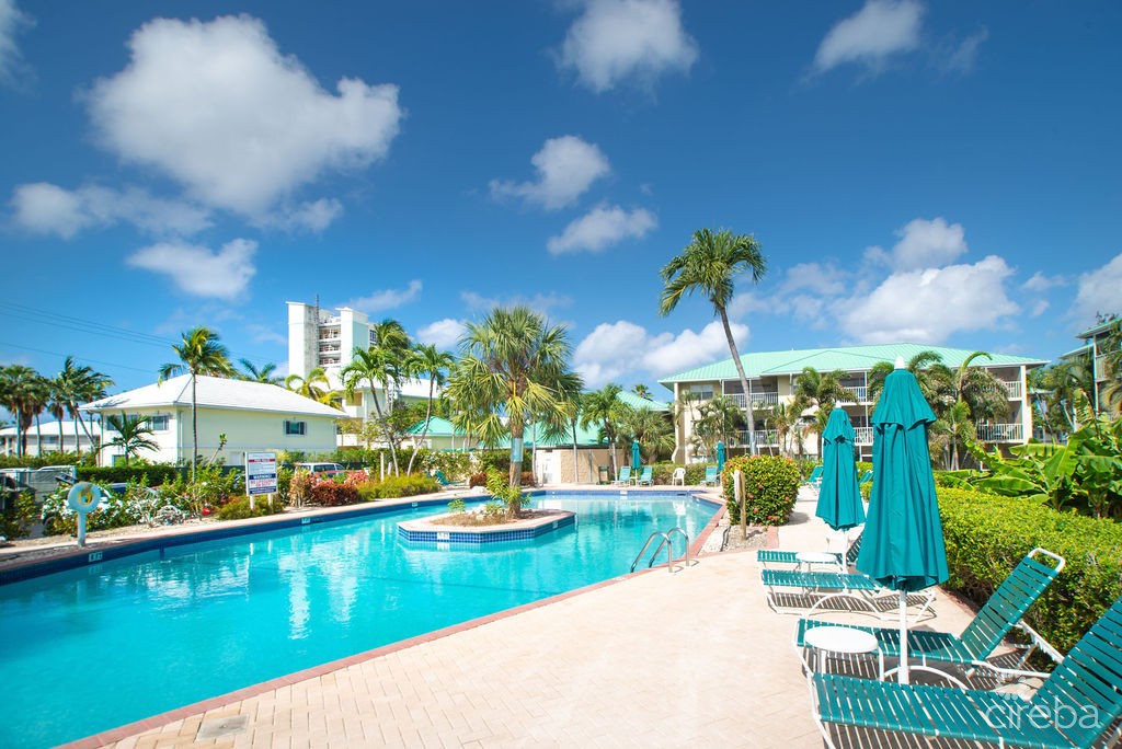 Plantation Village Seven Mile Beach - Image 22