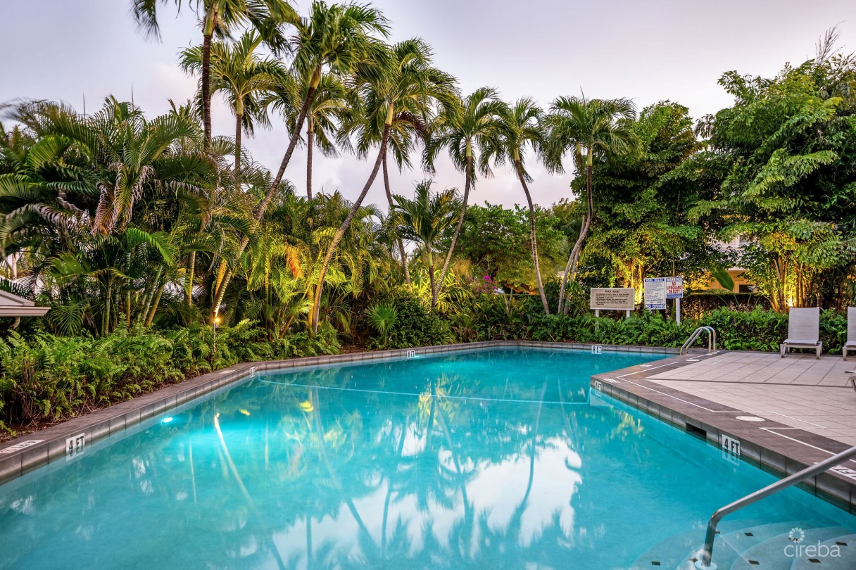 Beachfront Bliss At Cayman Club | Seven Mile Beach - Image 18