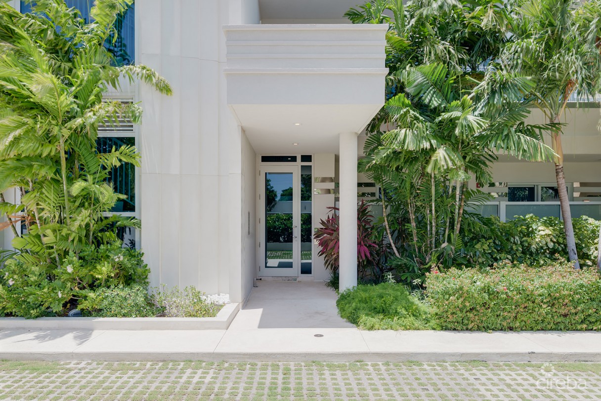 Fin Penthouse 29 - Image 28