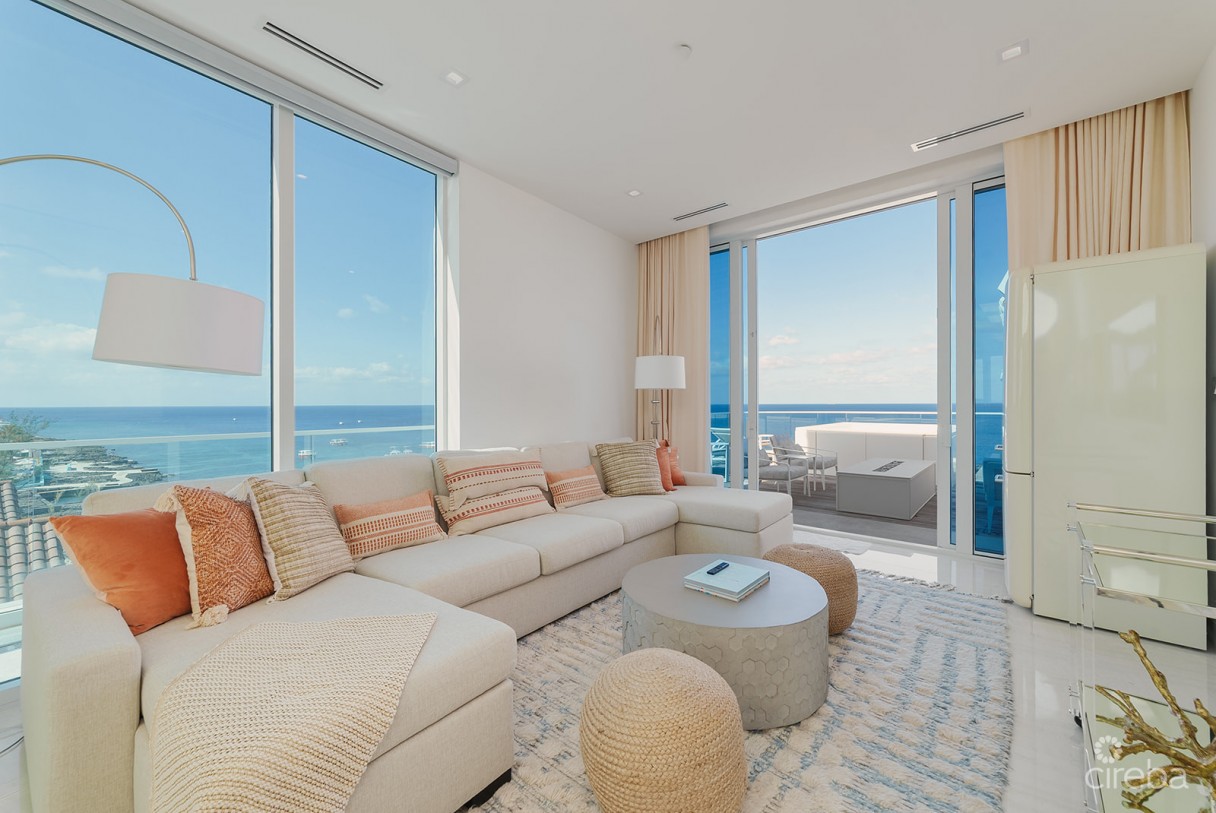 Fin Penthouse 29 - Image 8