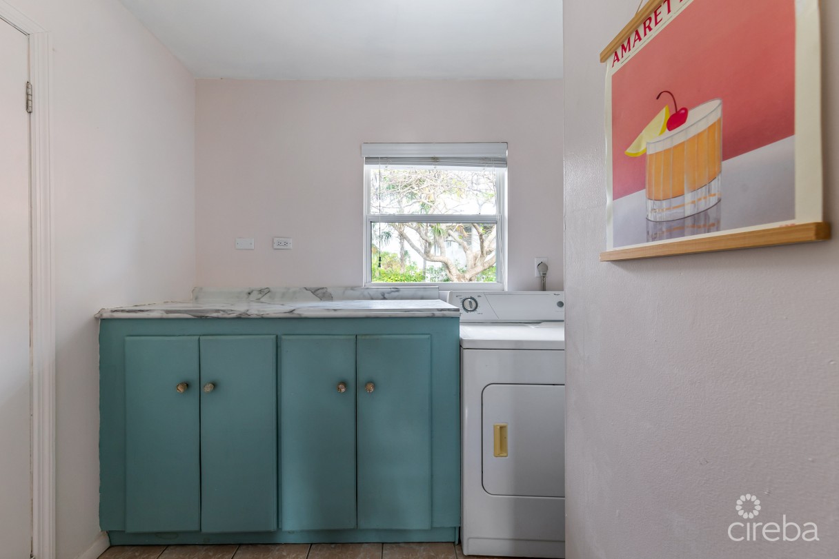 Starlet Crescent Duplex, West Bay - Image 8