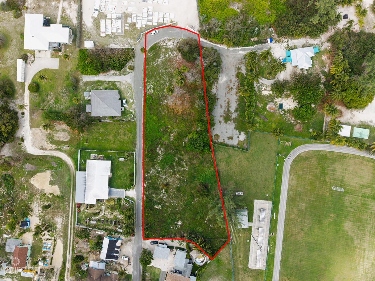 North Side Land Opportunity - Image 1