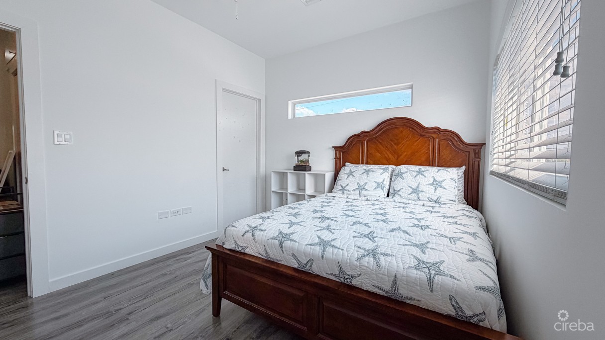 Ocean Reach 2 Bed Townhouse - Image 7