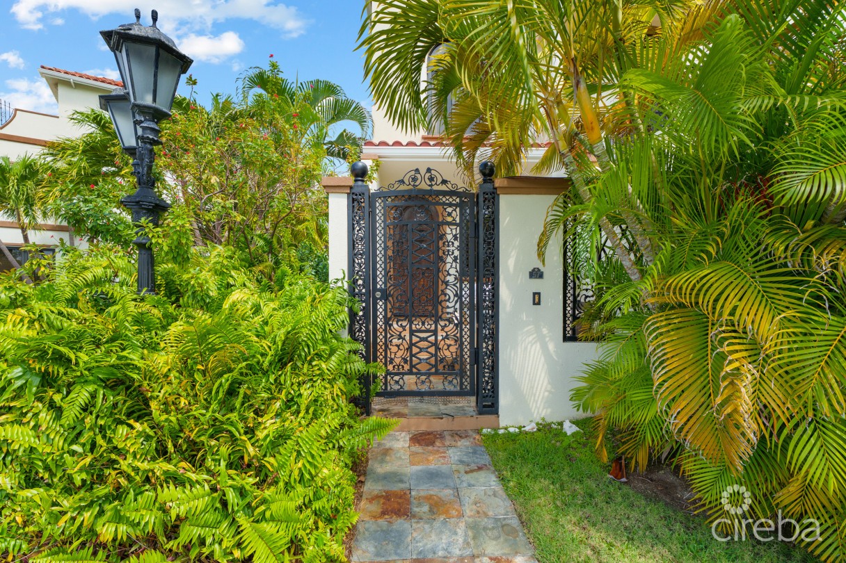 San Sebastian -  One Bedroom Phase Ii - Image 1