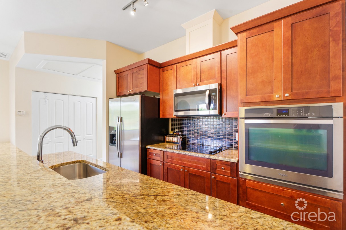 San Sebastian -  One Bedroom Phase Ii - Image 8