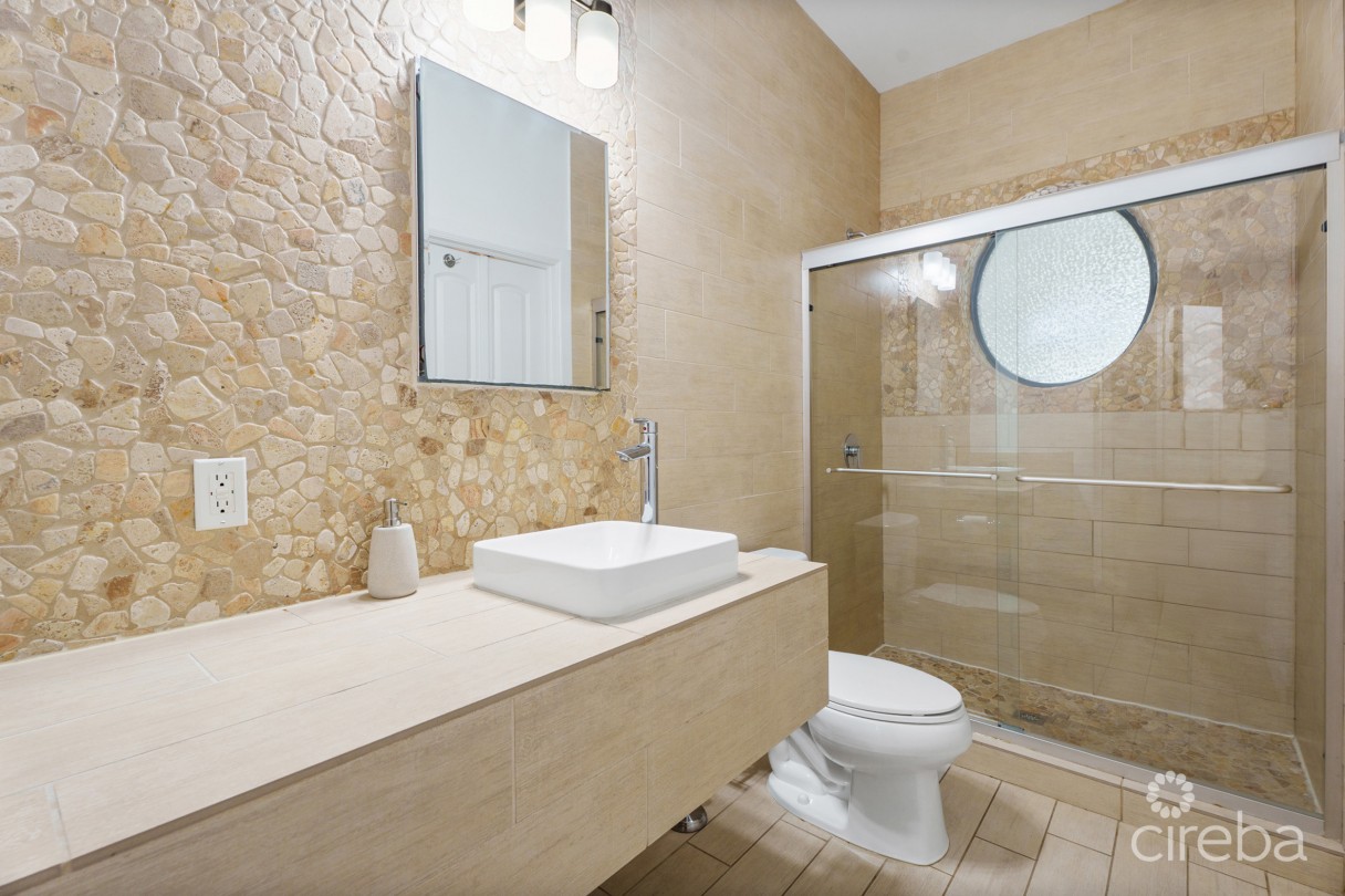 San Sebastian -  One Bedroom Phase Ii - Image 11