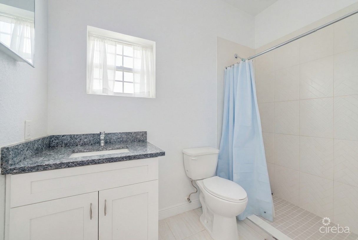 3 Bed, Single Family Home In Lower Valley - Image 10