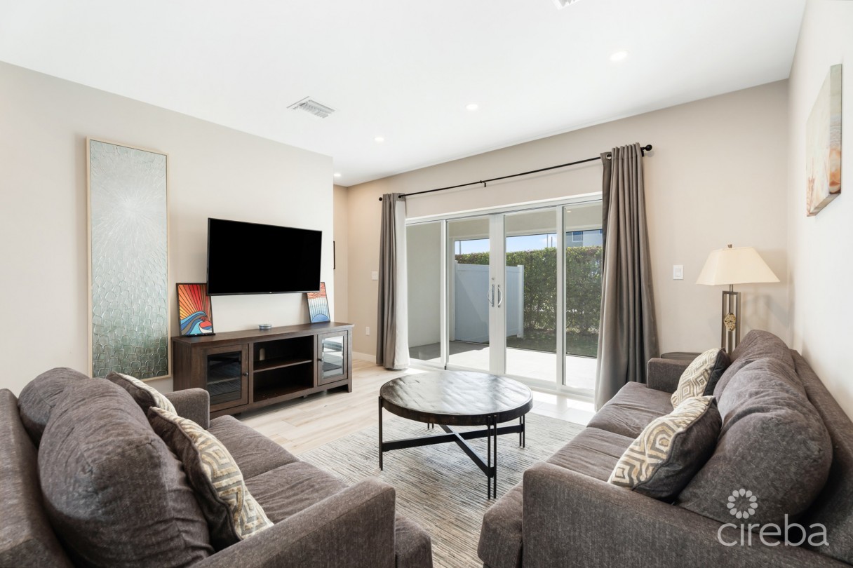 Downtown Reach 602 - Image 9