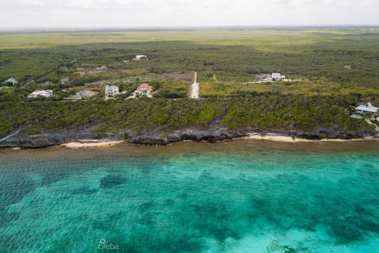 Oceans 8 Lot 4 - Image 2