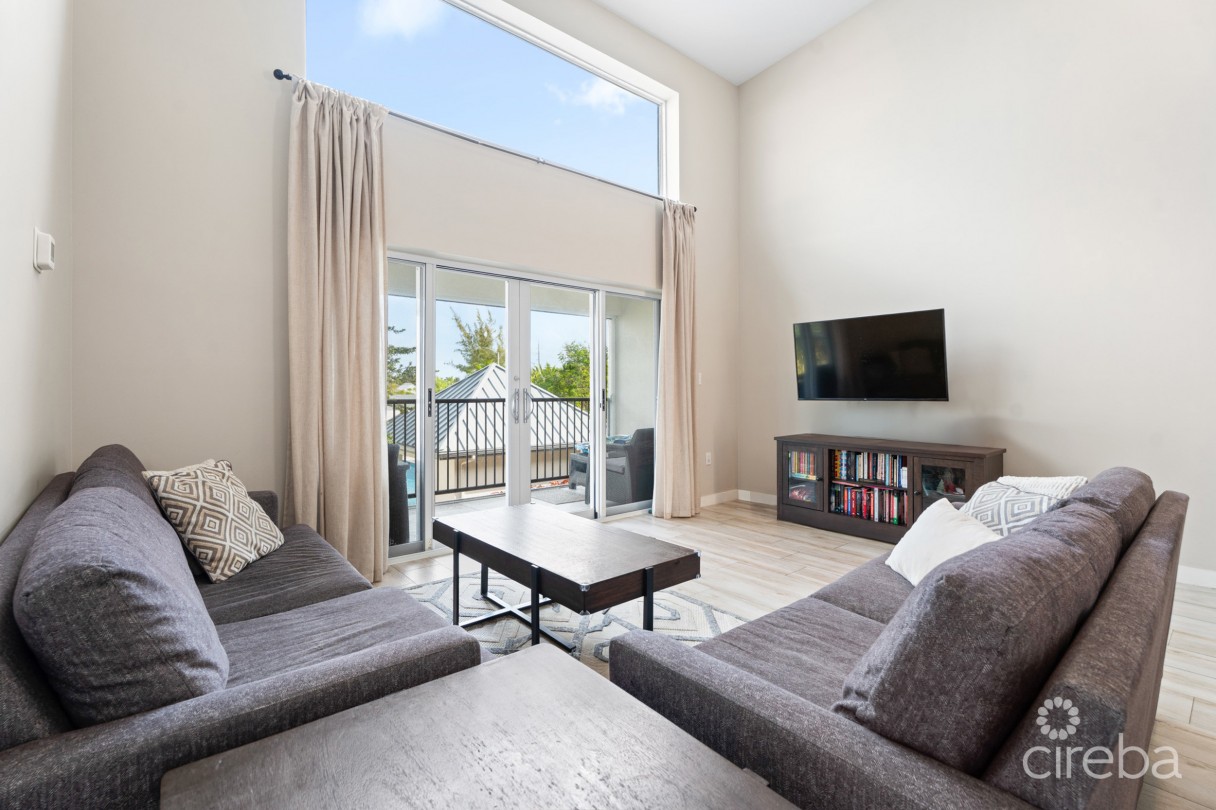 Downtown Reach 405 - Image 8