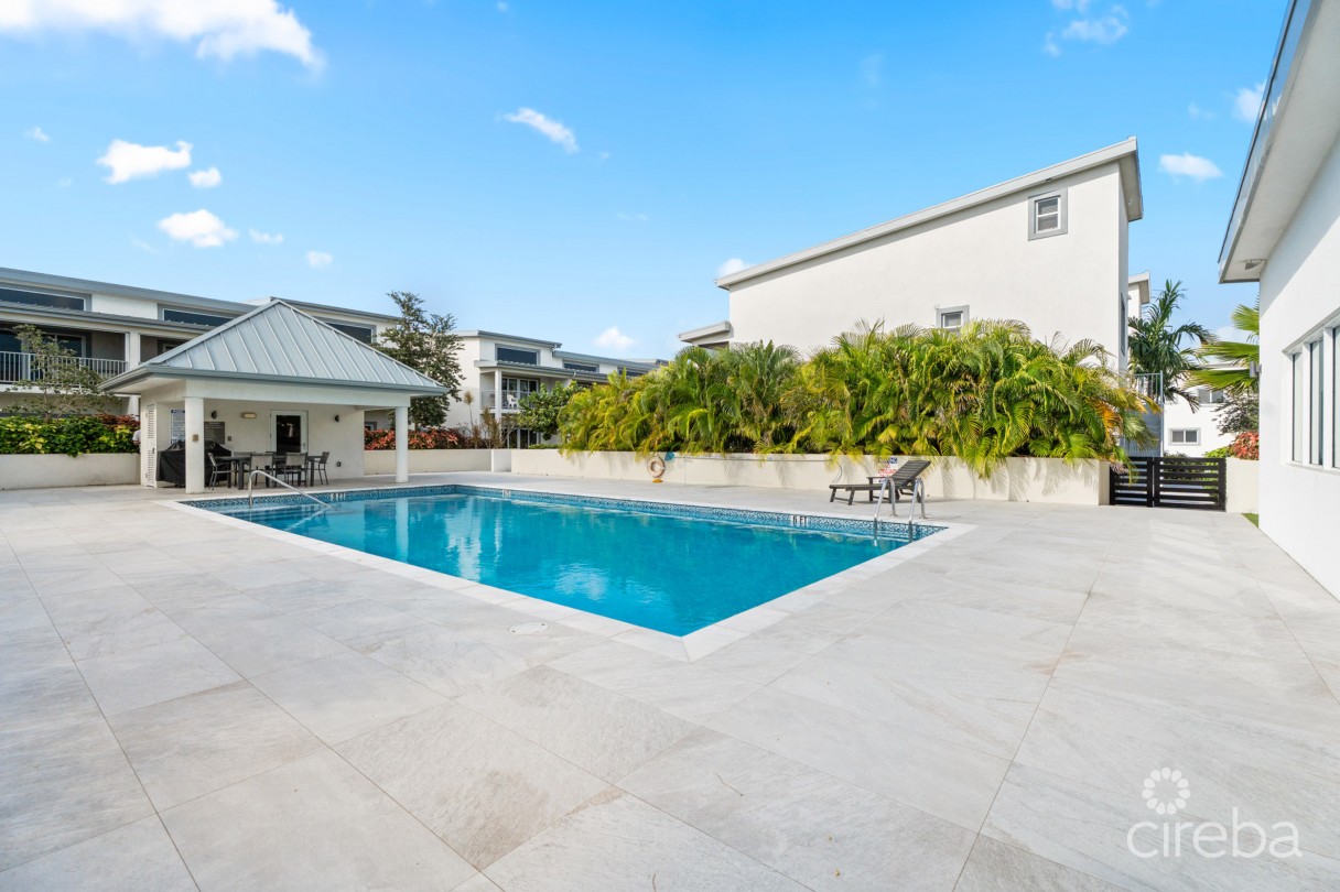 Downtown Reach 405 - Image 23