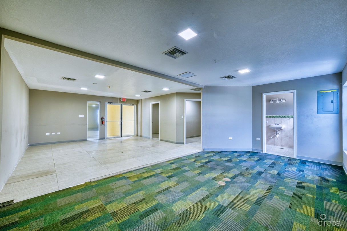 Professional Office Suite  At Palm Grove (unit 5) - Image 3