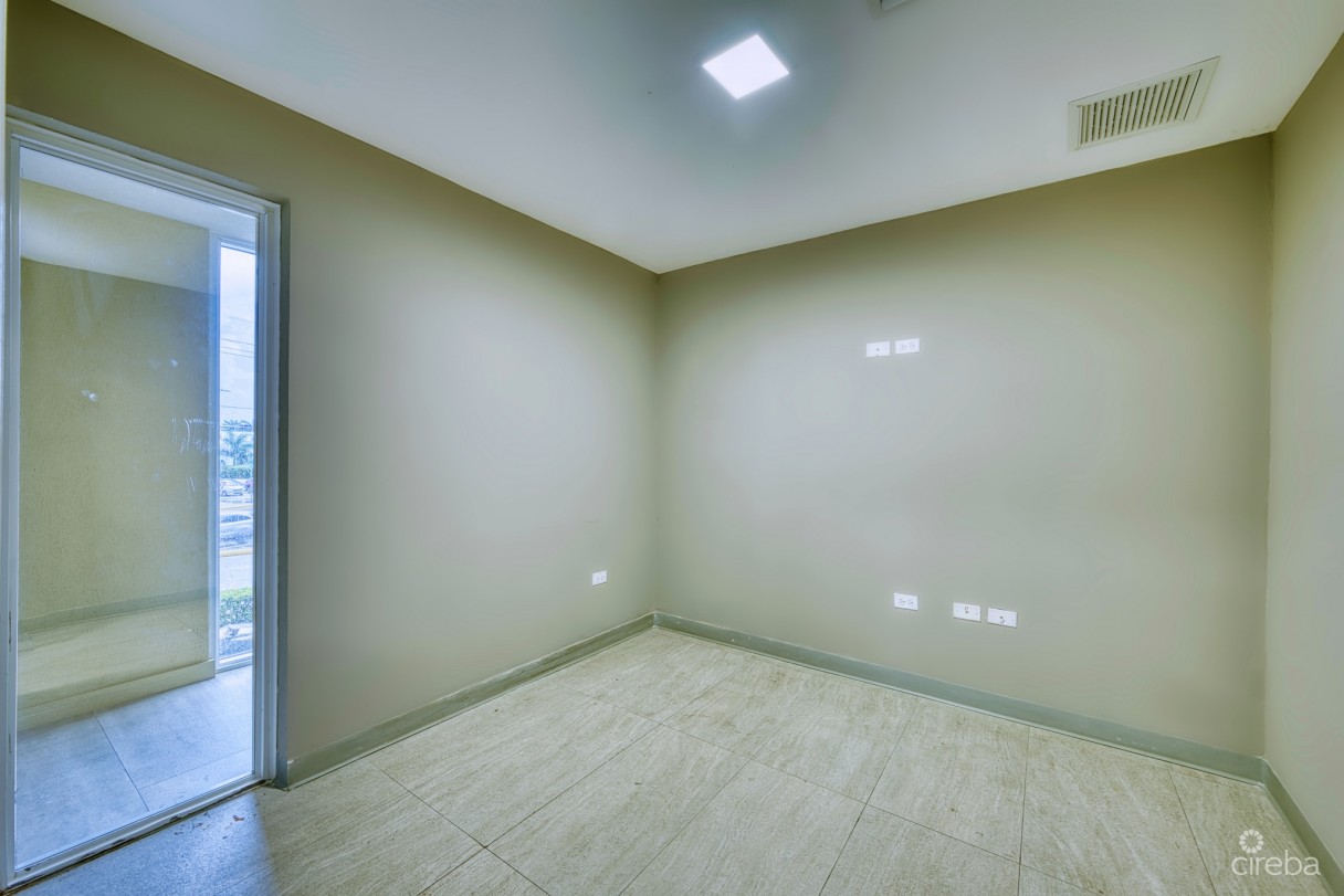 Professional Office Suite  At Palm Grove (unit 5) - Image 7