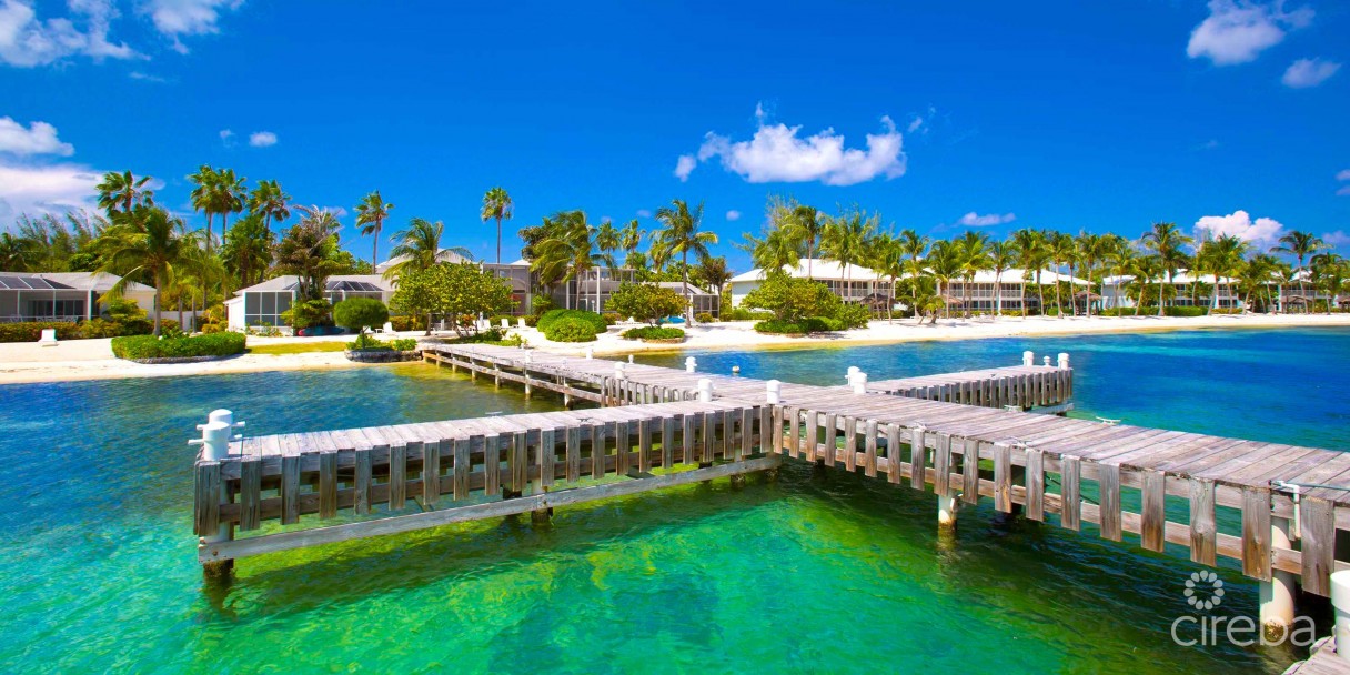 Pools Of The Kai - Beachfront Oasis In Rum Point - Image 17