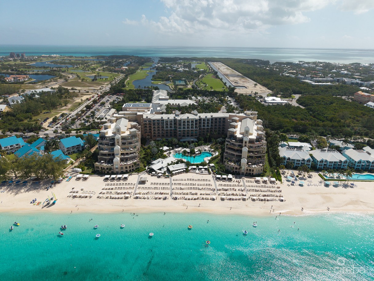 Ritz Carlton Residence 408