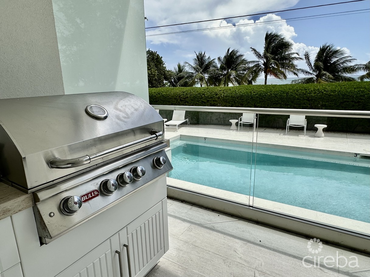 South Bay Residence In South Sound - Image 17