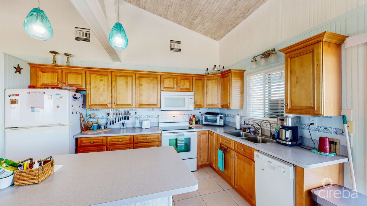 Cayman Brac Ocean Front Home - Image 3
