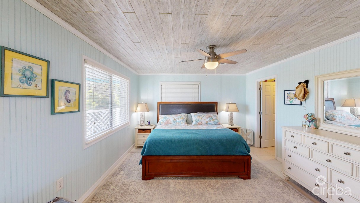 Cayman Brac Ocean Front Home - Image 7