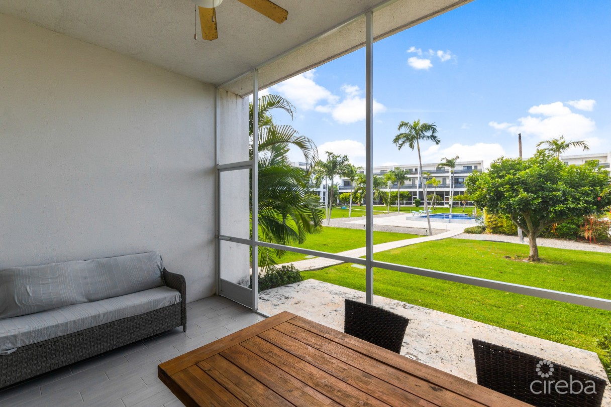 Vela 68, 2 Bed Townhome - Image 11