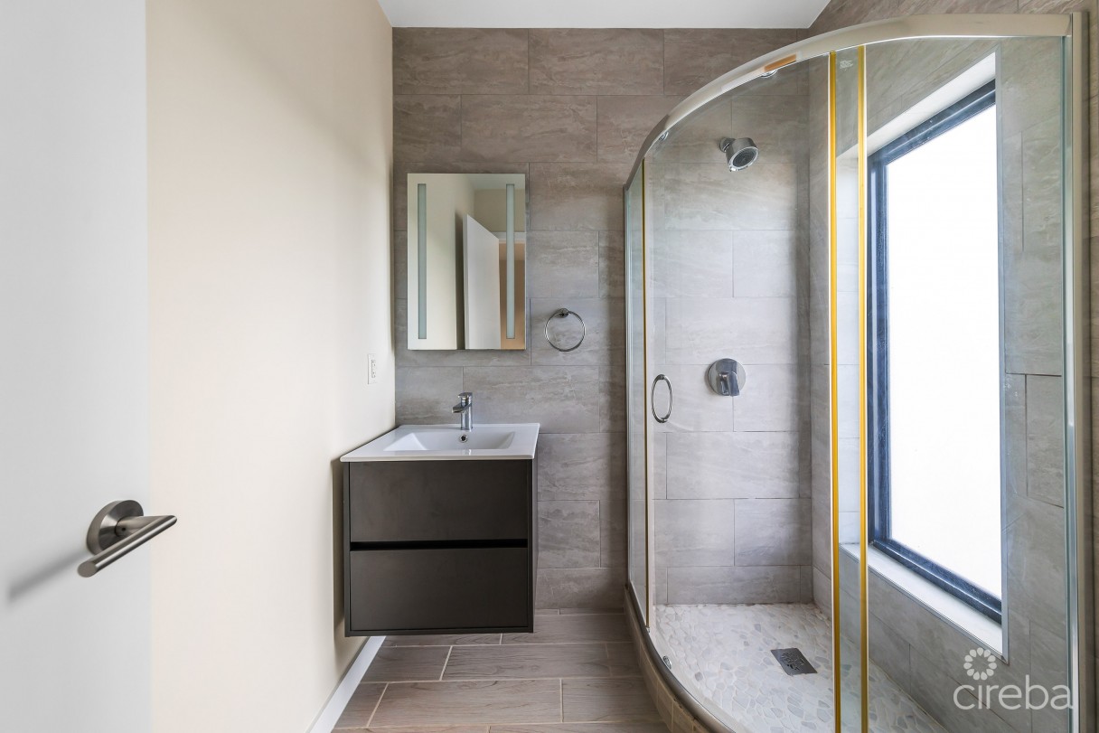 Vela 68, 2 Bed Townhome - Image 24