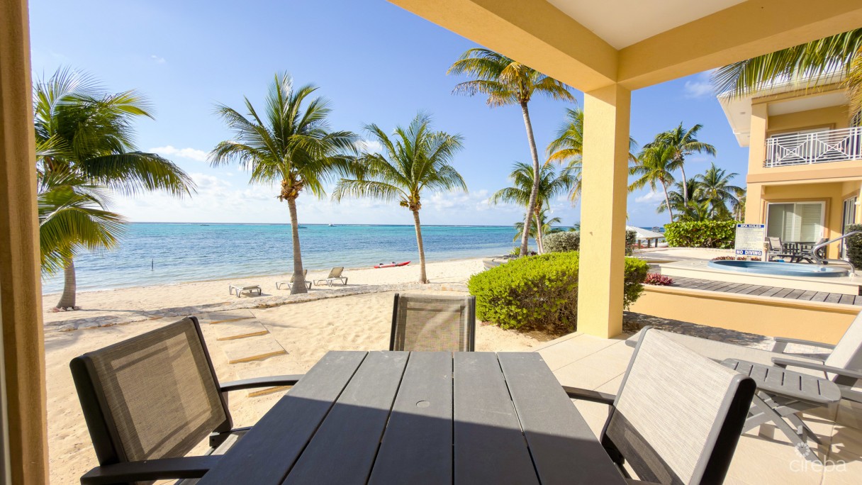 Beachfront Condo The Club Little Cayman - Image 15