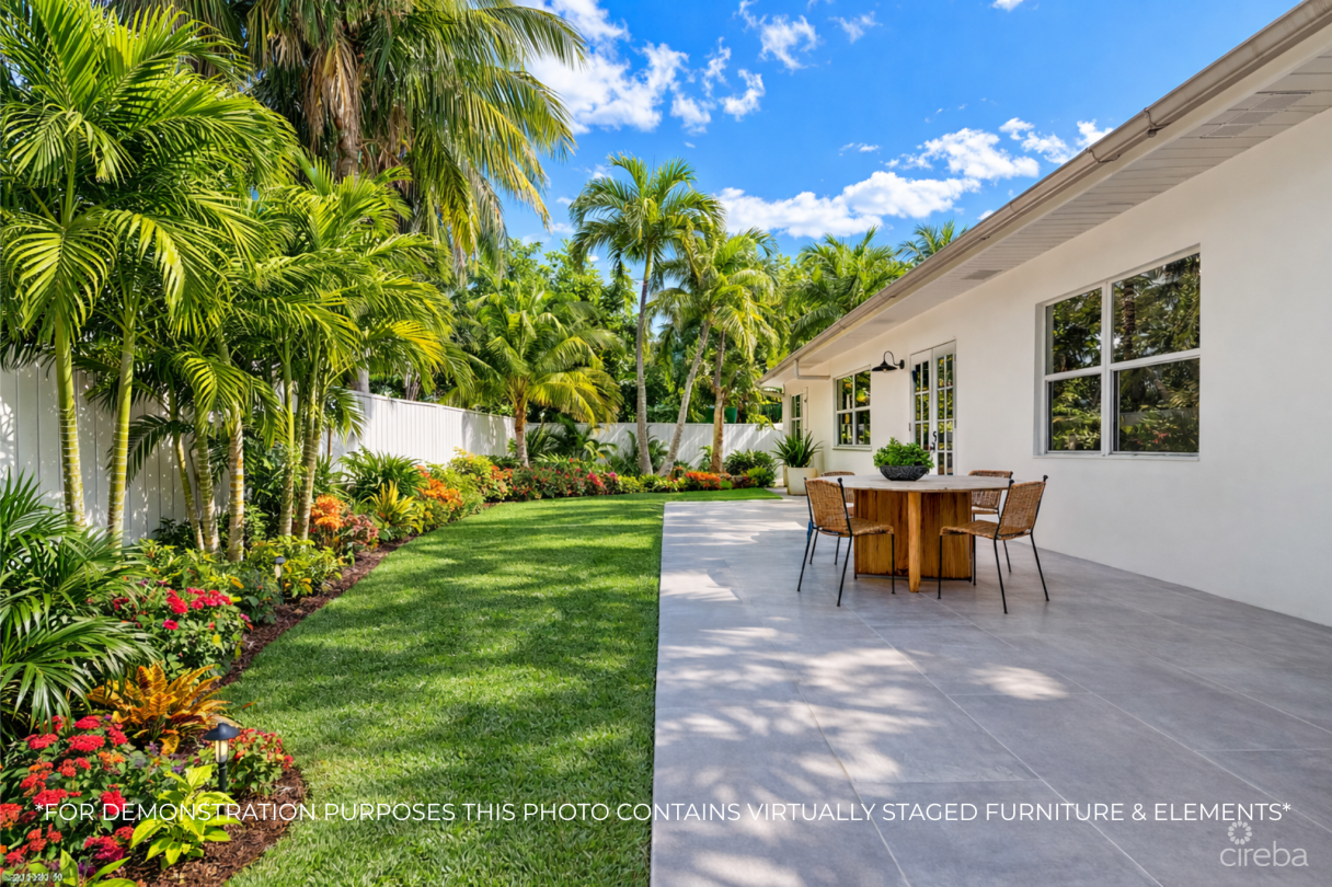 Snug Harbour Designer Renovated 4 Bedroom Home - Image 22