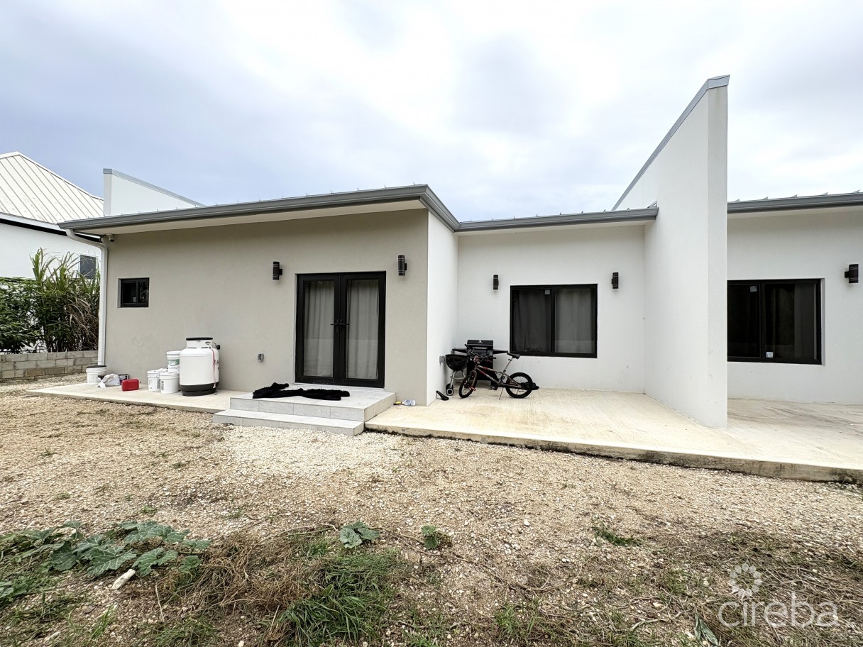 Lower Valley Duplex - Image 19