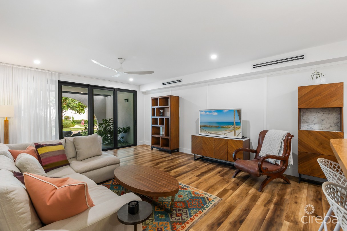 #4 Villas Pappagallo - Renovated 1 Bed / 1 Bath