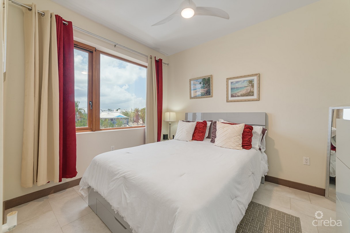 Beautiful Arvia Three Bedroom - Image 6