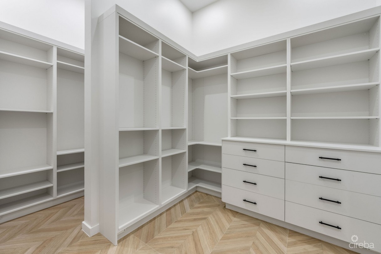 Bel Air Dr, South Sound - Custom New Build - Image 15