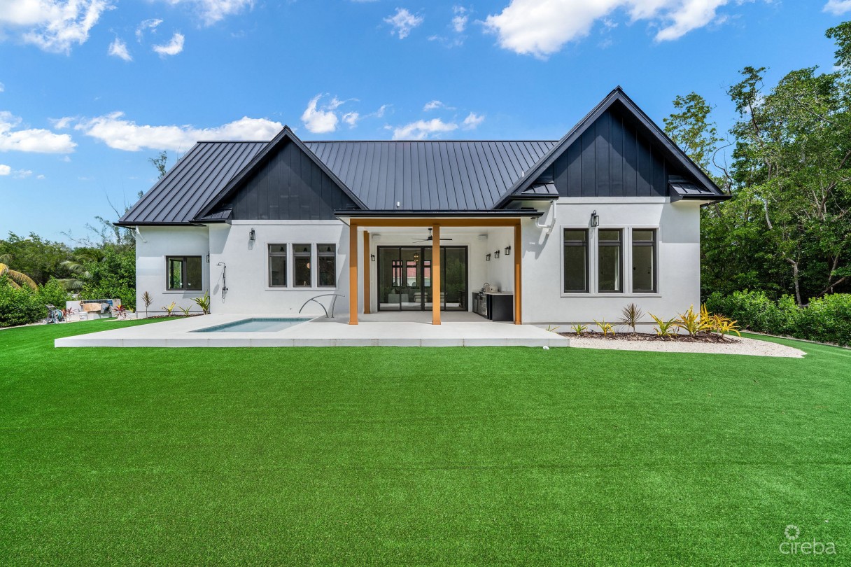 Bel Air Dr, South Sound - Custom New Build - Image 35