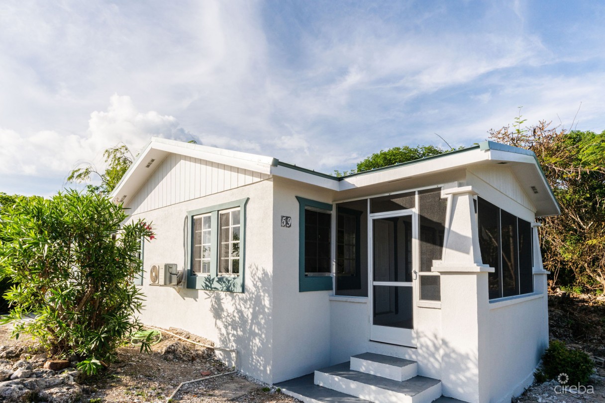 Charming Oceanview Cottage Expansive 0.89 Acre Lot - Image 8