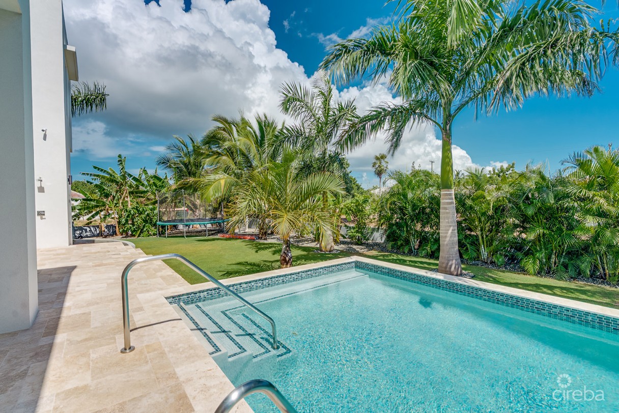 Royal Palms - 5 Bedroom Estate W/rental Unit - Image 3