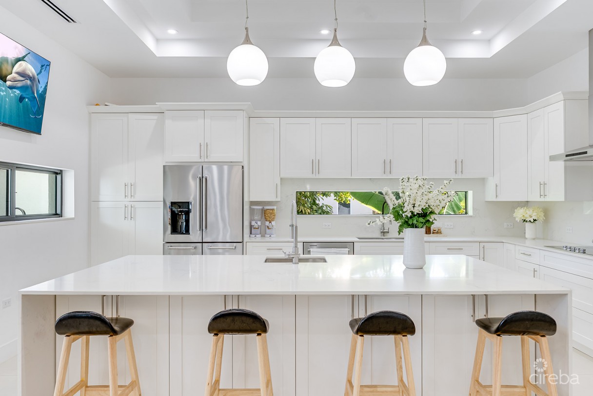 Royal Palms - 5 Bedroom Estate W/rental Unit - Image 15