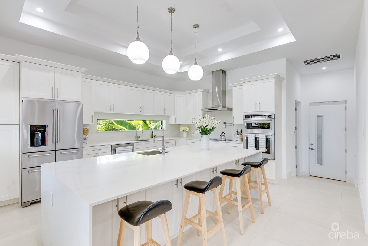 Royal Palms - 5 Bedroom Estate W/rental Unit - Image 16