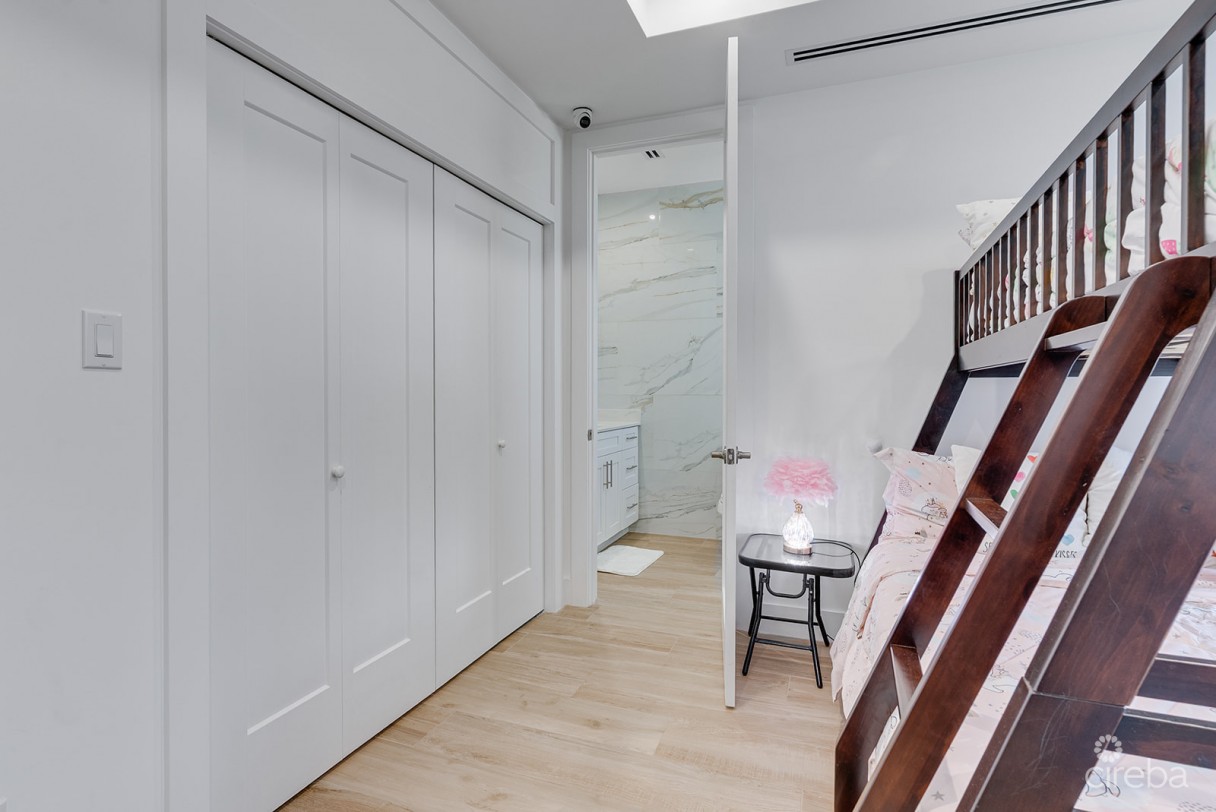 Royal Palms - 5 Bedroom Estate W/rental Unit - Image 23