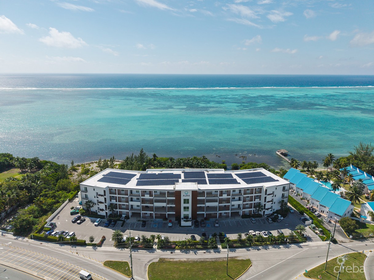 Aura #303 - Oceanfront 2 Bed Plus Den Townhouse Residence - Image 18