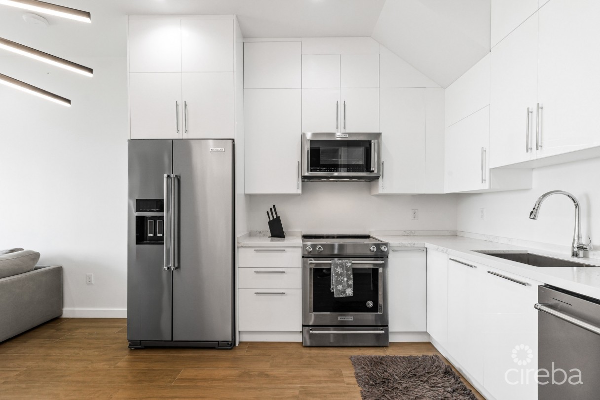 Allure 10, Waterfront Condo - Image 1