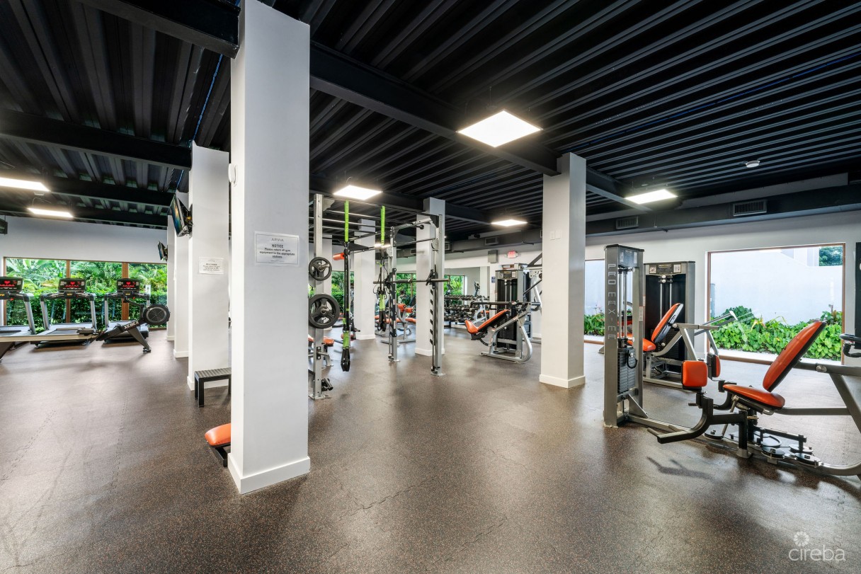 Arvia 3-bedroom Canal Front Unit With Dock - Image 21