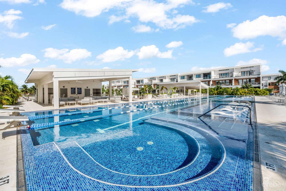 Arvia 3-bedroom Canal Front Unit With Dock - Image 18